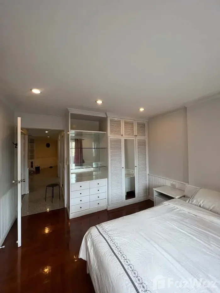 รูป คอนโดให้เช่า 2 ห้องนอน ในโครงการ วิทยุ คอมเพล็กซ์ 6136775 - รูปที่ 5/8