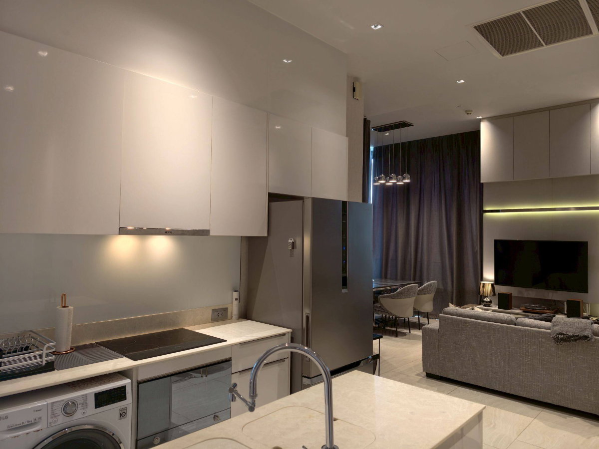 รูป Ashton Silom【𝐒𝐄𝐋𝐋 & 𝐑𝐄𝐍𝐓】🔥โทนเข้มทรงพลัง เสริมลุคดูแพงแบบชัดเจน🔥 ติดต่อไลน์ไอดี: @hacondo - รูปที่ 5/9