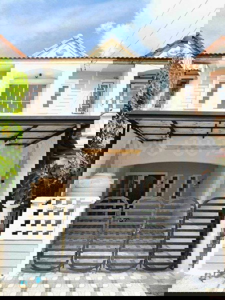 รูป ขายทาวน์เฮ้าส์ 2 ชั้น หมู่บ้านเคซี 1 เนื้อที่ 16 ตรว 2นอน 2น้ำ รีโนเวทใหม่ พร้อมอยู่ ทำเลดีมาก ใกล้แฟชั่นไอส์แลนด์ - รูปที่ 1/8