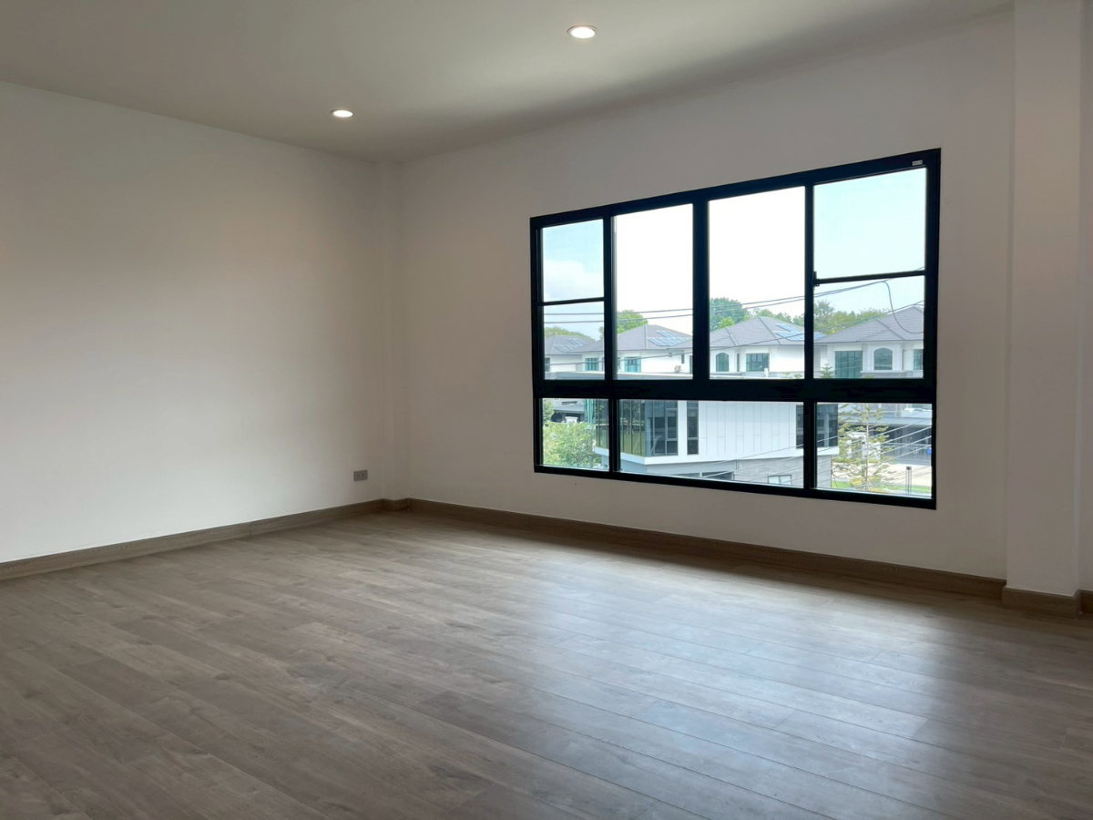 รูป ขายบ้านเดี่ยว 3 ชั้น หลังมุม ศุภาลัย เอเลแกนซ์ พหลโยธิน 50 ถนนเทพรักษ์ ติดถนนใหญ่ไม่ต้องเข้าซอย #LB07 – 001184 - รูปที่ 16/26