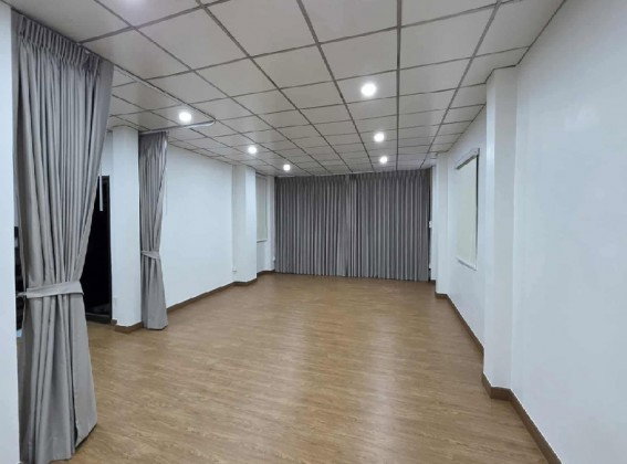 รูป  ให้เช่าบ้านเดี่ยว 2 ชั้น ย่านลาดพร้าว หมู่บ้าน ระเบียงทอง 4 ซอยนาคนิวาส 44 / ใกล้ทางด่วน ใกล้รถไฟฟ้า สถานีโชคชัย 4 /อยู่อาศ้ย หรือ Home Office  - รูปที่ 3/12