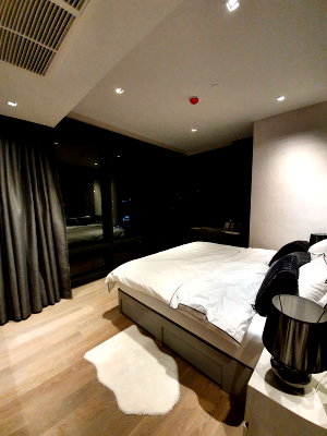 Condos for rent : Ashton Silom【𝐒𝐄𝐋𝐋 & 𝐑𝐄𝐍𝐓】🔥Powerful, dark tones that clearly enhance a sophisticated and luxurious look.🔥 Contact Line ID: @hacondo