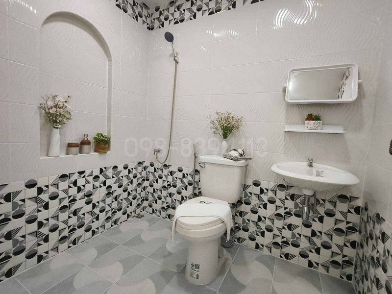 รูป ขายทาวน์เฮ้าส์ 2 ชั้น หมู่บ้านเคซี 1 เนื้อที่ 16 ตรว 2นอน 2น้ำ รีโนเวทใหม่ พร้อมอยู่ ทำเลดีมาก ใกล้แฟชั่นไอส์แลนด์ - รูปที่ 8/8