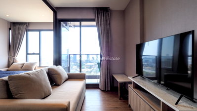 Condos for sale : 🛏️ 1 Bed - 🛁 1 Bath - 🏙️ Sea View - 🇹🇭 THAI name - 🏢 Once Pattaya - Ref: ONCE12