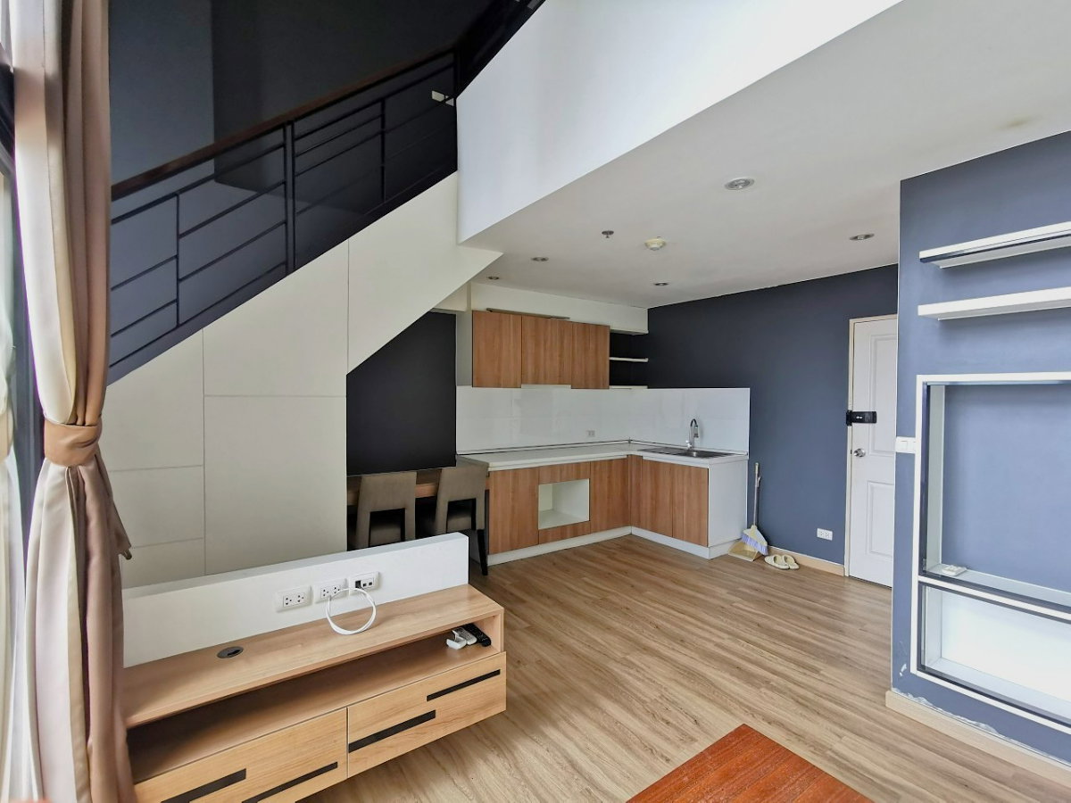 รูป ปล่อยเช่าห้องดูเพล็ก 2ชั้น พลัสคอนโด หาดใหญ่2 เดือนละ 15,000 บาท - รูปที่ 3/15