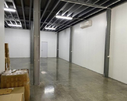 รูป ให้เช่าโกดังพร้อมสำนักงาน / พื้นที่ใช้สอย 270 ตารางเมตร / ซอยสตรีวิทยา 2 เข้าซอยไม่ลึก , ลาดพร้าว 71 , โชคชัยสี่ / จอดรถ 4 คัน / เหมาะหลากหลายธุรกิจ    - รูปที่ 2/9