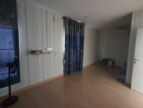 รูป  ให้เช่าบ้านเดี่ยว 2 ชั้น หมู่บ้าน พฤกษาดีไลท์ บางนา – ศรีนครินทร์ / ซอยหนามแดง / บ้านหลังมุม / แอร์ 3 เครื่อง / ไม่มีเฟอร์นิเจอร์ / อยู่อาศัย - รูปที่ 7/10