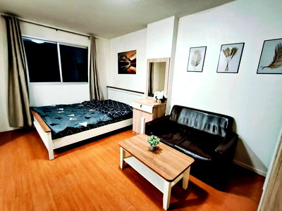 Condos for rent Rangsit University : for rent at lumpinitownship klong1 4700 thb/month