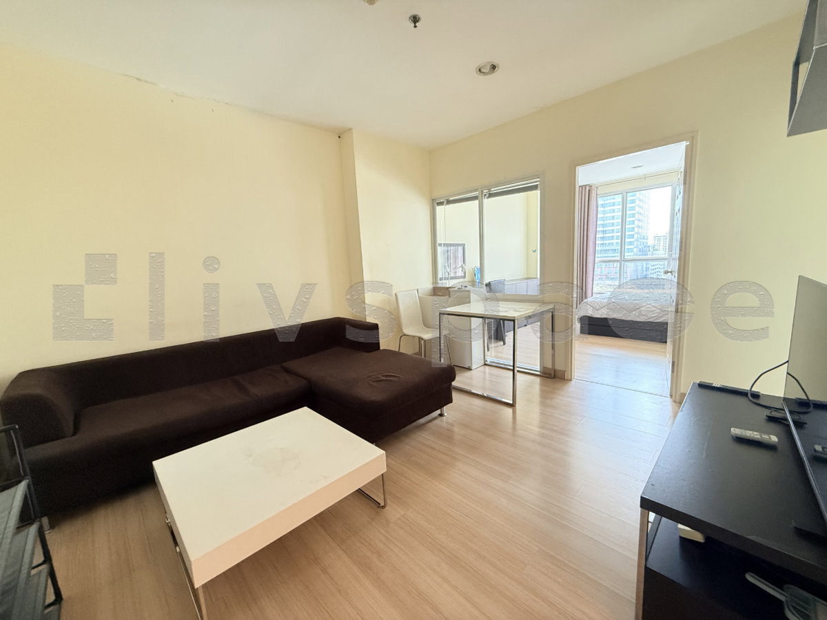 รูป ▚ LH162ツ ให้เช่า: Life@Sathorn 10 1BR 41ตรม. 18K🏙️✨ ห้องว่างทำความสะอาดแล้ว พร้อมเข้าชม เฟอร์ครบ ราคาดีมาก! - รูปที่ 1/9