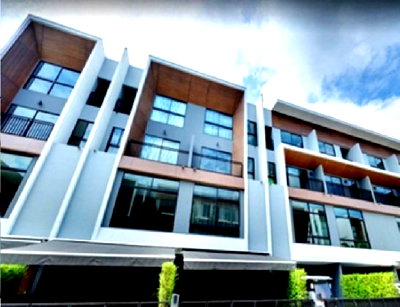 เช่าทาวน์โฮม ม.นานาชาติแสตมฟอร์ด : ให้เช่าทาวน์โฮม 3.5 ชั้น โครงการ อาร์เด้น พัฒนาการ ซอยพัฒนาการ 20 เฟอร์นิเจอร์ครบ / แอร์ทั้งหลัง Arden Pattanakarn For Rent อยู่อาศัยเท่านั้น 