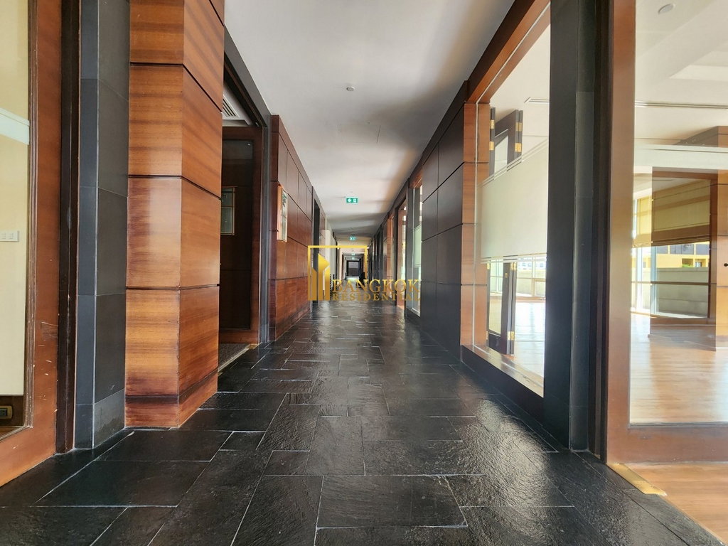 รูป Athenee Residence | Superb 3 Bedroom Penthouse Condo - BR1342CD - รูปที่ 30/41