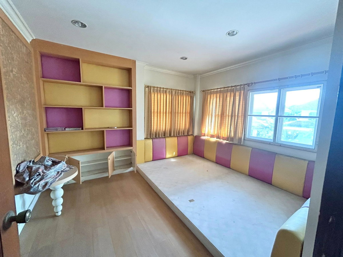 รูป 🔥🏠 บ้านเดี่ยว 2 ชั้น ย่านดอนเมือง–ศรีสมาน ใกล้สนามบิน ทำเลดี พร้อมอยู่ 🏠🔥 - รูปที่ 5/8