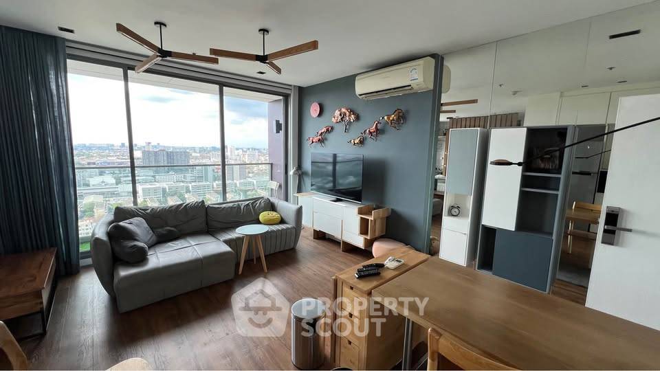 picture Studio Condo at Vantage Ratchavipa Condominium in Chatuchak (ID 2762402) - 1/11