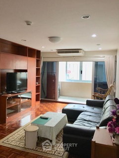 รูปภาพ 2-BR Condo at Silom Condominium near BTS Sala Daeng (ID 1861940)