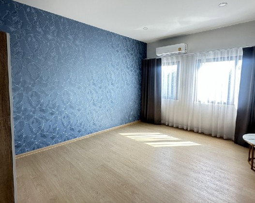 รูป ให้เช่าทาวน์โฮม / โฮมออฟฟิศ 3 ชั้น โครงการ Plex อ่อนนุช-วงแหวน / เฟอร์นิเจอร์บางส่วน / แอร์ทั้งหลัง / อยู่อาศัย หรือ Home Office จดบริษัทได้ - รูปที่ 3/14