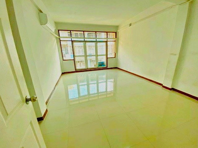 รูป ตลาดสะพานสอง 16ตร.ว. 200ตร.ม. ใกล้MRTโชคชัย4 260 ม. อาคารพาณิชย์ 3.5 ชั้น 3นอน 3น้ำ - รูปที่ 5/8