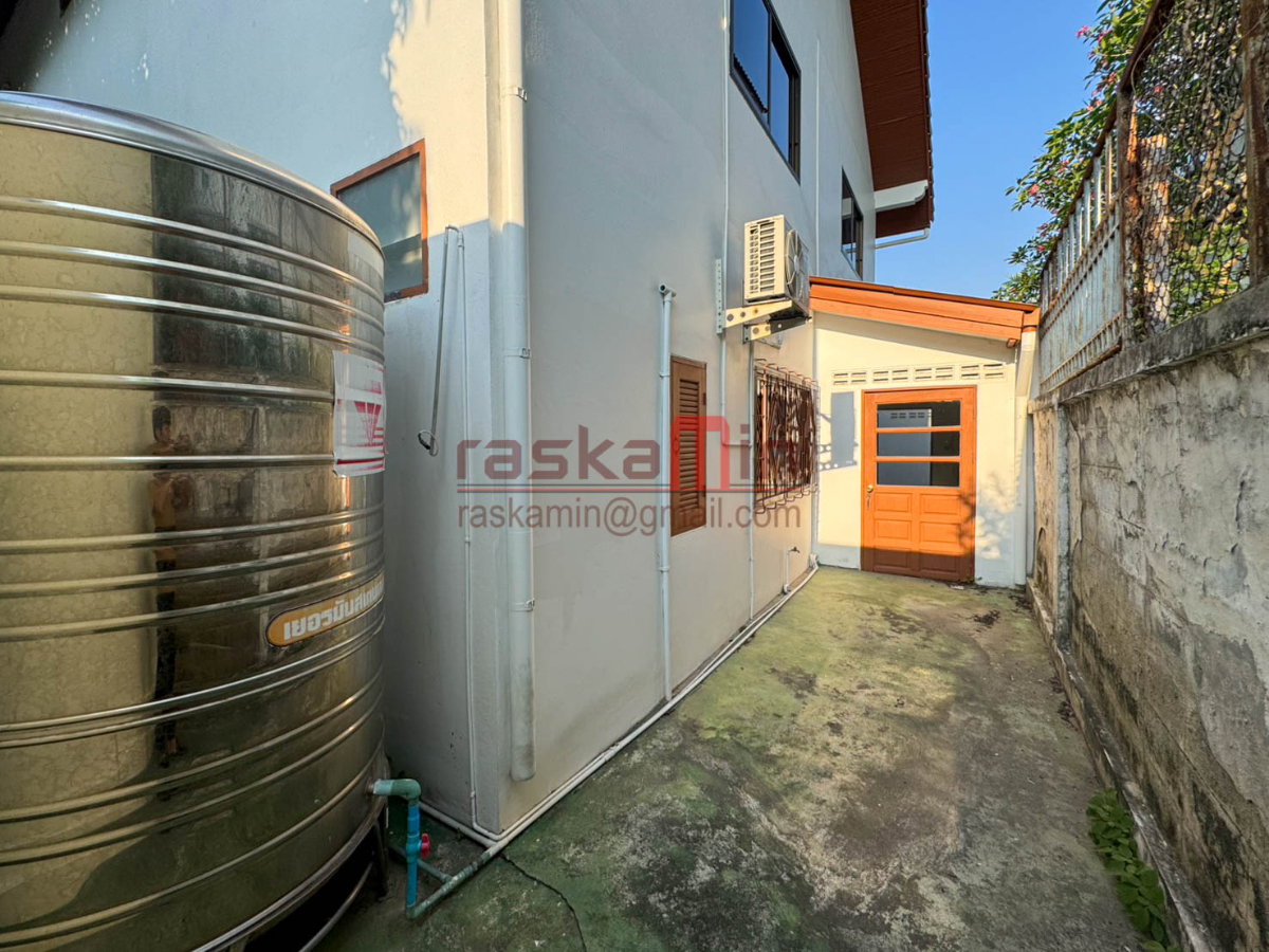 รูป บ้าน 2 ชั้น ขายที่ซอยสยามคันทรีคลับ – 5 ห้องนอน ราคาดีเพียง 6.5 ล้านบาท - รูปที่ 30/35