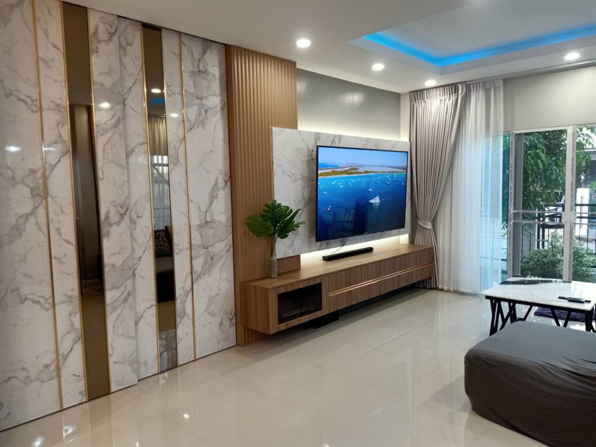 รูป 🏡✨ บ้านเดี่ยว 2 ชั้น ทำเลรัตนาธิเบศร์ หลังมุม ทิศใต้ อยู่สบาย พร้อมอยู่ ✨ - รูปที่ 3/11