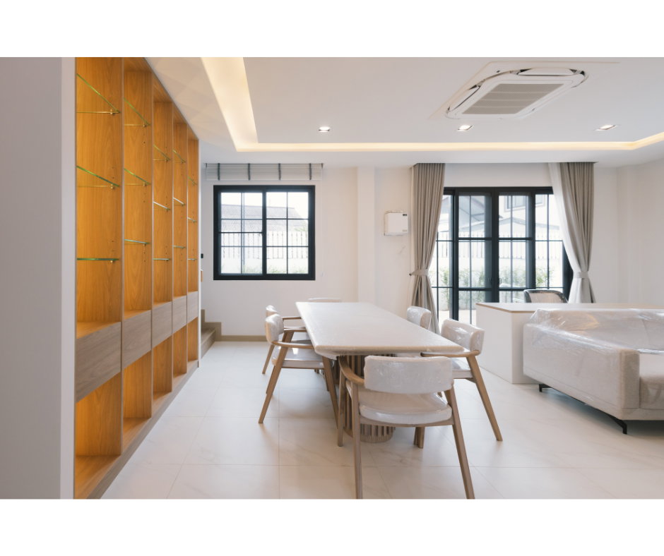 รูป ขายบ้าน Pool Villa ในหมู่บ้านรินรดา สันทราย เชียงใหม่ พร้อมเข้าอยู่ - รูปที่ 4/11