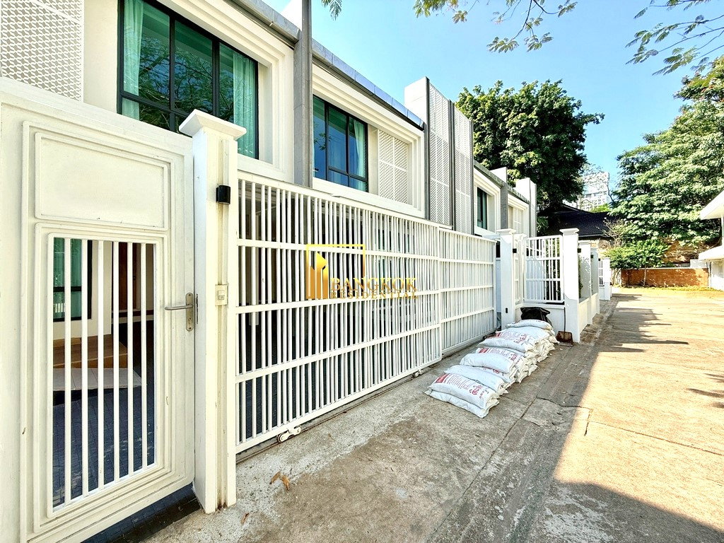 รูป Delightful 4 Bedroom House For Rent in Thonglor Area - BR28274SH - รูปที่ 4/48
