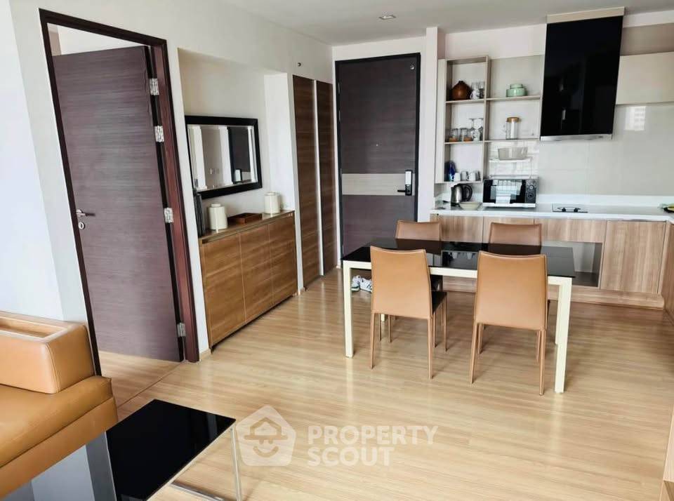 รูป คอนโด 2-ห้องนอน ที่ ริธึ่ม สาทร ใกล้ BTS สะพานตากสิน (ID 2193989) - รูปที่ 12/13