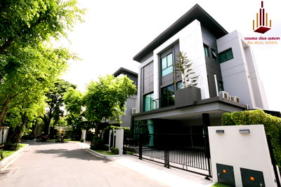 เช่าบ้านเดี่ยว กรุงเทพมหานคร : ✨ ให้เช่า เดอะ เจนทริ เอกมัย - ลาดพร้าว✨  ราคา 180,000 บาท/เดือน