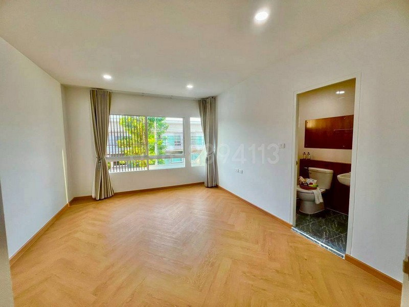 รูป ขายทาวน์โฮม 2 ชั้น มบ.อินดี้ บางนา-ตราด กม.26 เนื้อที่ 22 ตรว 2นอน 3 น้ำ ทำเลดี ใกล้ เมกาบางนา - รูปที่ 5/8