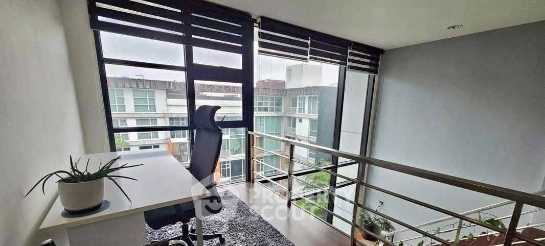 รูป คอนโด 1-ห้องนอน ที่ ดี 65 คอนโดมิเนียม ใกล้ BTS เอกมัย (ID 2758455) - รูปที่ 2/5