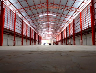 เช่าโรงงาน กรุงเทพมหานคร : ให้เช่าโกดัง พร้อมสำนักงาน ซอยลาดกระบัง เข้าซอยไม่ลึก ใกล้ โรบินสัน ลาดกระบัง พื้นที่โกดัง 1600 ตารางเมตร ทำเลดี รถเทรลเลอร์เข้าออกได้