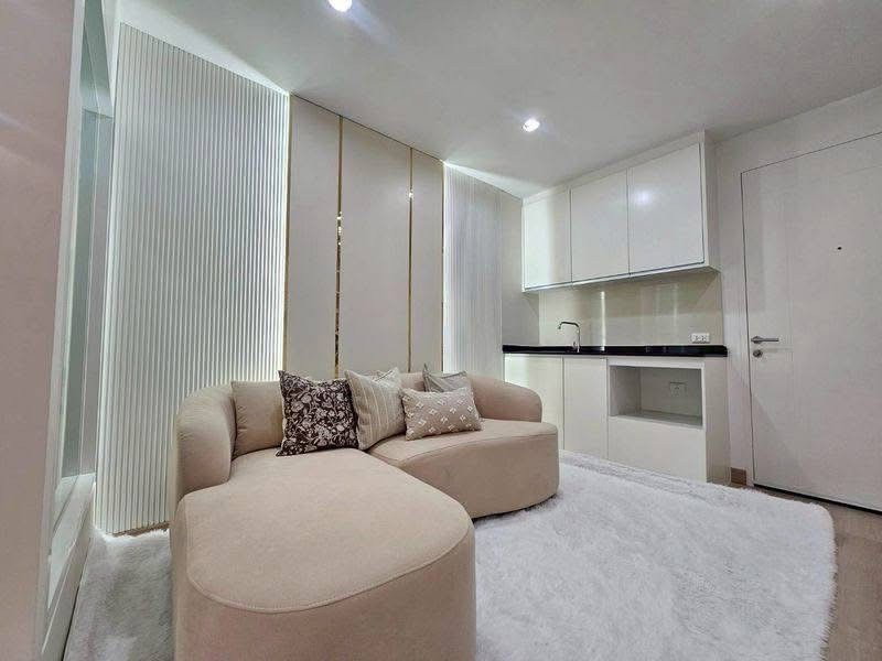 รูป Best Price 💗 ให้เช่า The Viva Condo Sathorn Taksin ห้องสวยมาก ตกแต่งแบบลัคชูสุดๆ น่าอยู่มาก ราคาดีสุดๆ  | Code DS2307 Line : @Dstay - รูปที่ 2/7