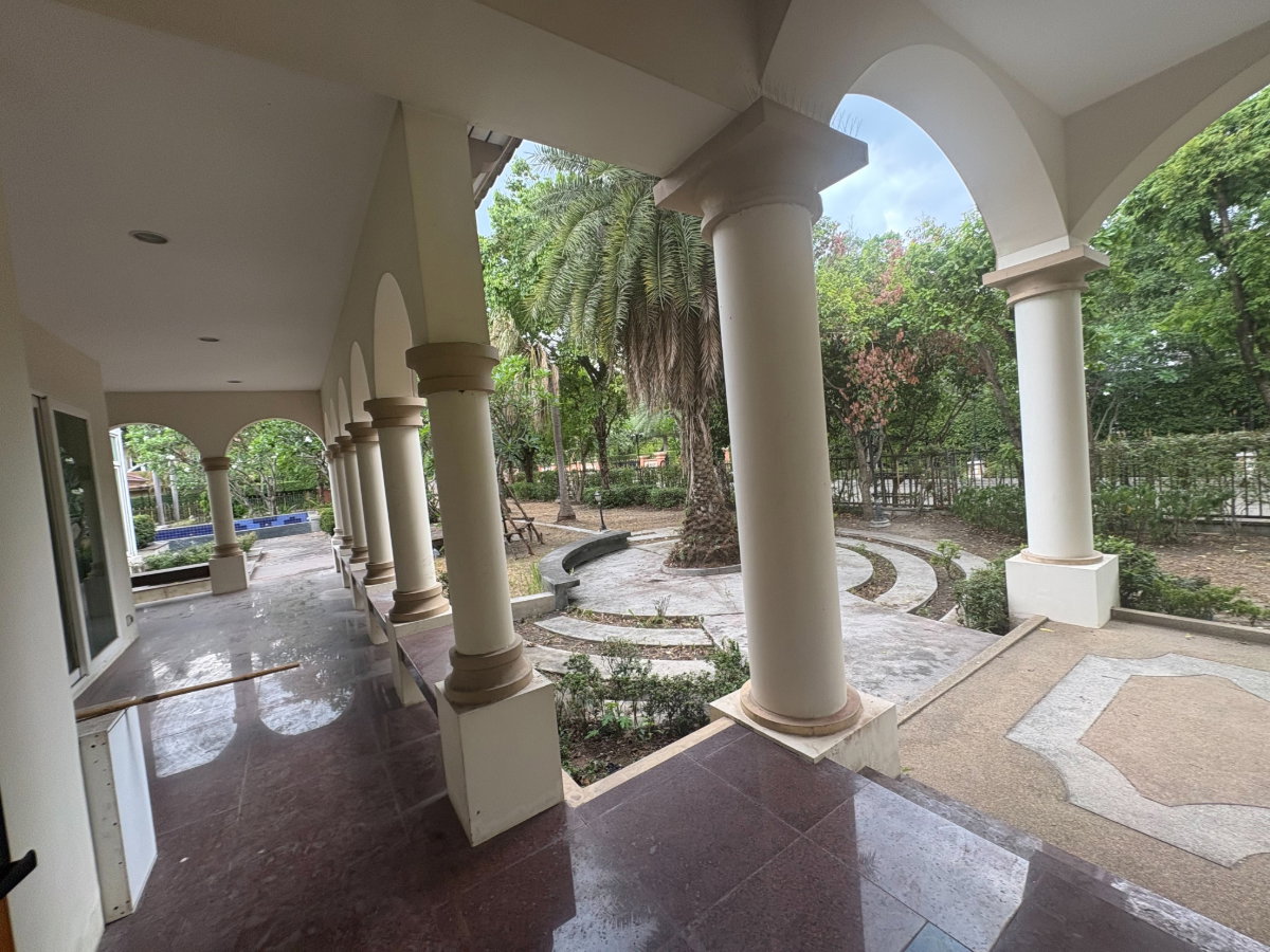 รูป ขายคฤหาสน์หรู 2 ชั้น พร้อมสระว่ายน้ำโครงการพฤกษ์ภิรมย์ รีเจ้นท์ ราชพฤกษ์- รัตนาธิเบศร์ จาก Q House 592.8 ตร.ว 850 ตร.ม  10 นอน 9 น้ำ !  - รูปที่ 36/41