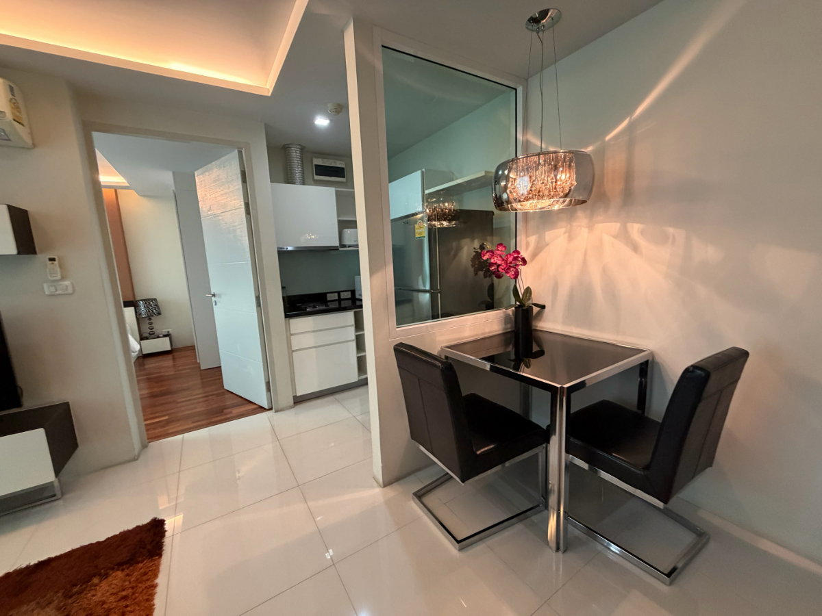 รูป Best Price 🔥 ให้เช่า Beverly 33 ห้องสวยมาก ตกแต่งพร้อมเข้าอยู่ เฟอร์ครบ เดินทางสะดวก | Code DS2235 Line : @Dstay - รูปที่ 7/8