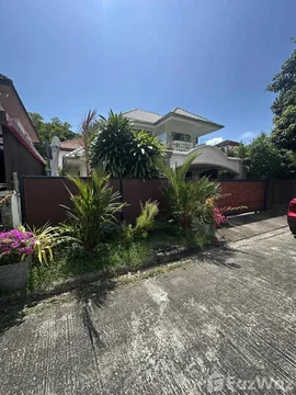 🌿 Renovated House near My Front Yard & Oak Meadow 6131711