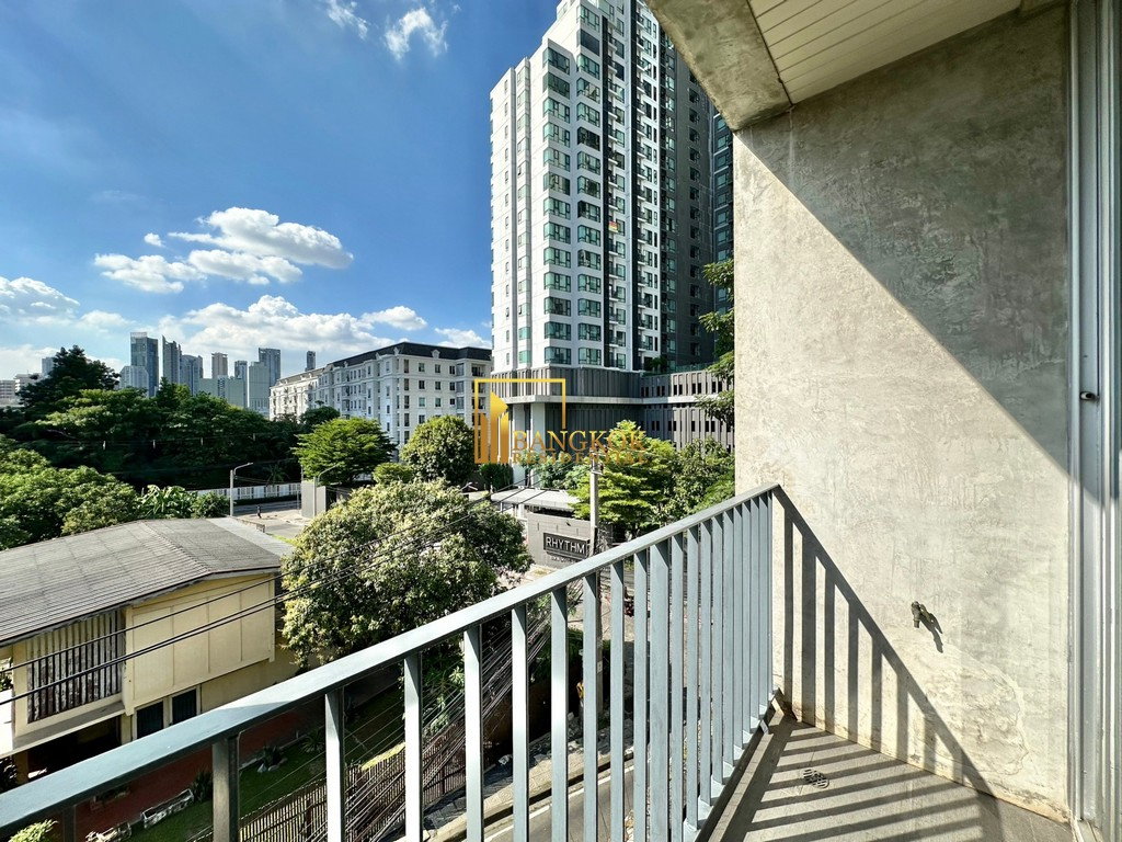 รูป Expansive 4 Bedroom Duplex Apartment For Rent in Thonglor - BR21050AP - รูปที่ 19/49