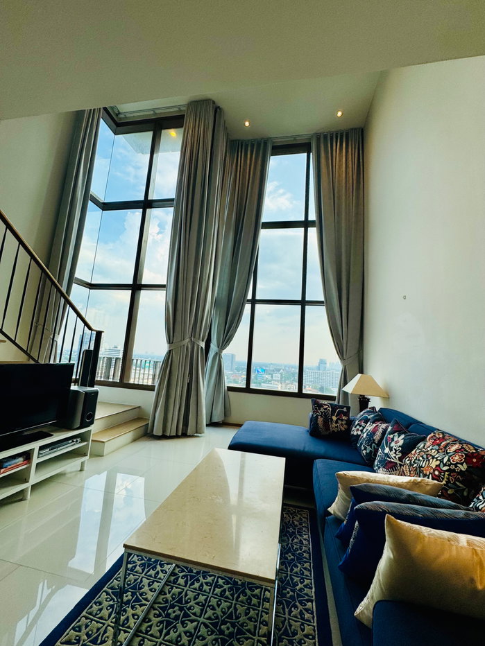 picture For rent The Emporio Place Sukhumvit 24(S15-3737) - 8/11