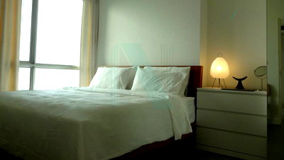 คอนโดให้เช่า : 🎊 ให้เช่าคอนโด เดอะ รูม สาทร-ตากสิน อาคาร 1 ชั้น 23 2 ห้องนอน ขนาด 68.00 ตรม ใกล้ The Mall ท่าพระ