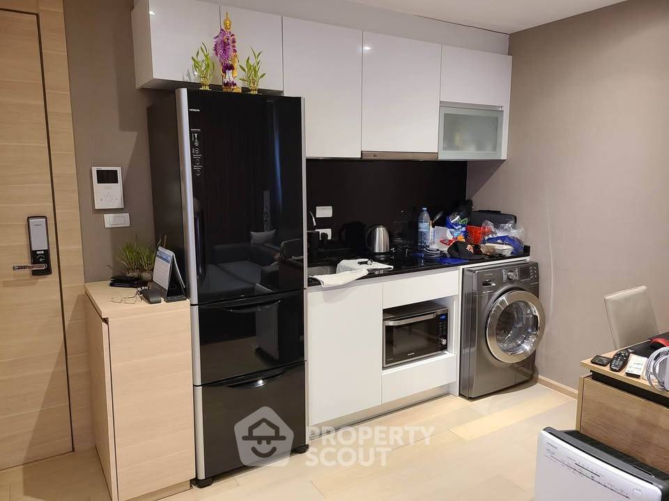 รูป คอนโด 2-ห้องนอน ที่ คอนโด คลาส สีลม ใกล้ BTS ช่องนนทรี (ID 2476113) - รูปที่ 3/10