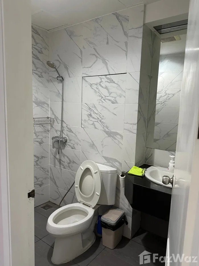 รูป คอนโดให้เช่า 2 ห้องนอน ในโครงการ รีเจ้นท์ รอยัล เพลส 2 1811380 - รูปที่ 3/6