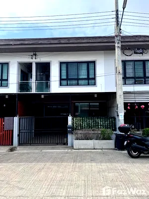 Townhouses for sale Chonburi : Investment Opportunity at Chokchai Village 9 | Fully Furnished | Tenant in Place 6134156