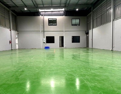 เช่าโรงงาน บางเสาธง สมุทรปราการ : ให้เช่าโกดัง โรงงาน พร้อมสำนักงาน โครงการ ไพร์ม เอสเตท Prime Estate เทพารักษ์ กม.25 /  พื้นที่ใช้สอย 504 ตารางเมตร / รถเทรลเลอร์เข้าออกได้