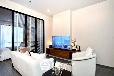 Condos for sale Phyathai 2 Hospital : 2-BR Condo at Ideo Mobi Rangnam near ARL Ratchaprarop (ID 2362163)