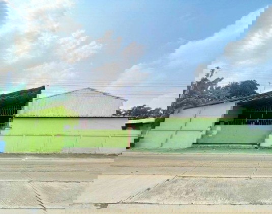 รูป ให้เช่า โกดังพร้อมสำนักงาน / ทำเล ลำลูกกา คลอง 4 / พื้นที่ใช้สอย 800 ตารางเมตร / ทำเลดีมาก / ถนนซอยกว้าง / รถเทรลเลอร์ เข้าออกได้ - รูปที่ 1/6