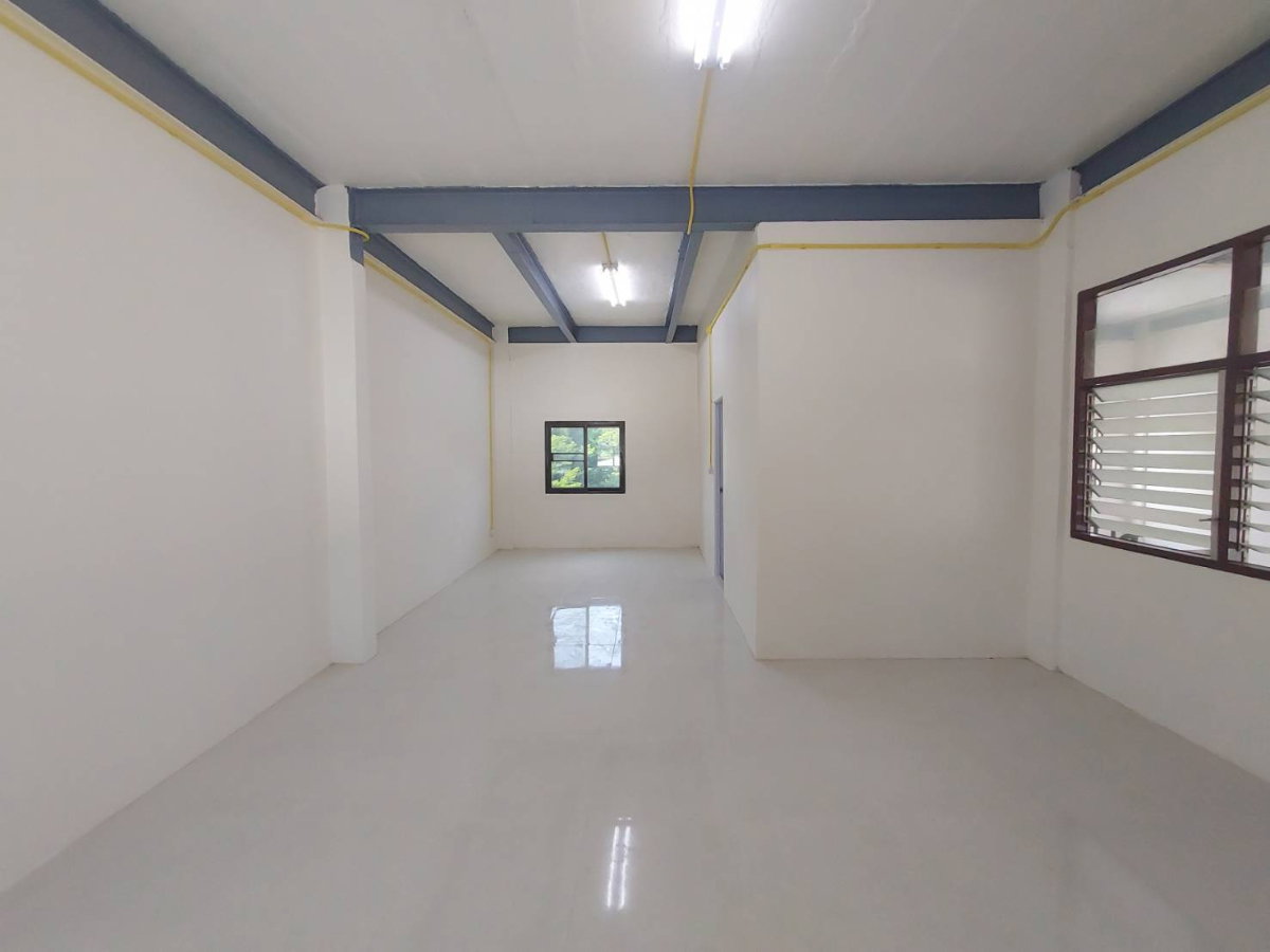 picture For rent Warehouse 3 stories usage 1,870 sqm. at Phuttabucha road - 4/10
