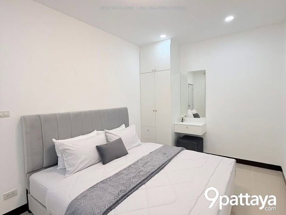 รูป ขาย | ทาวน์โฮม 2 ชั้น หลังมุม เขาน้อย รัตนากร 10 ที่ดินใหญ่ จอดรถหลายคัน - รูปที่ 3/8