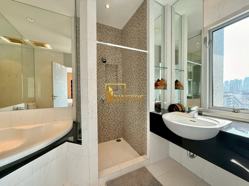 รูป Gorgeous 3 Bedroom Luxury Apartment For Rent in Phloenchit - BR21412AP - รูปที่ 23/42