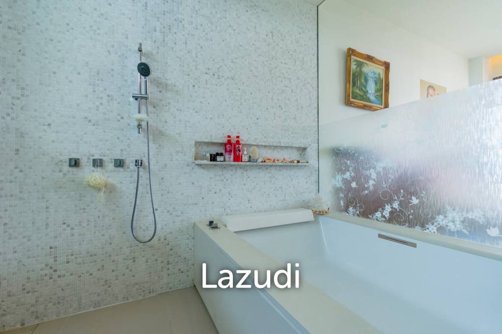 รูป คอนโดหรู 2 ห้องนอน 2 ห้องน้ำ แบบดูเพล็กซ์ วิวทะเล - รูปที่ 11/25