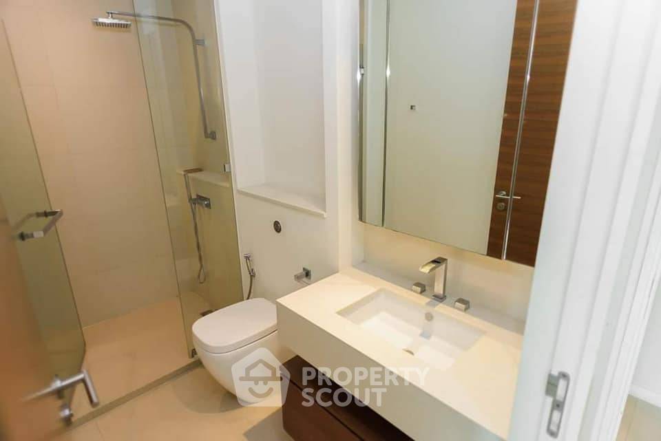 picture 57th-Floor 2-BR The River Condominium 400m To BTS Saphan Taksin (ID 1816991) - 3/17