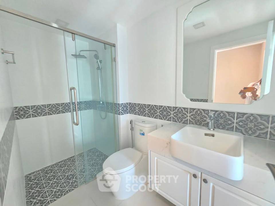 รูป คอนโด 2-ห้องนอน ที่ ดิ โอเรียนท์ รีสอร์ท แอนด์ สปา ใกล้ เมืองพัทยา (ID 2628448) - รูปที่ 5/15