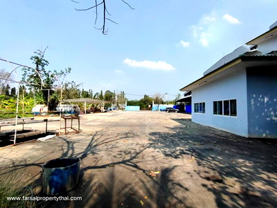 เช่าโรงงาน รร.นายร้อยตำรวจ : ให้เช่าอาคารโรงงาน/โกดัง พื้นที่ใช้สอย 3,000 ตร.ม ออฟฟิศ มีใบร.ง 4 ถนนพุทธมณฑลสาย 8 สามพราน ราคาเช่า 180,000 บ/ด 