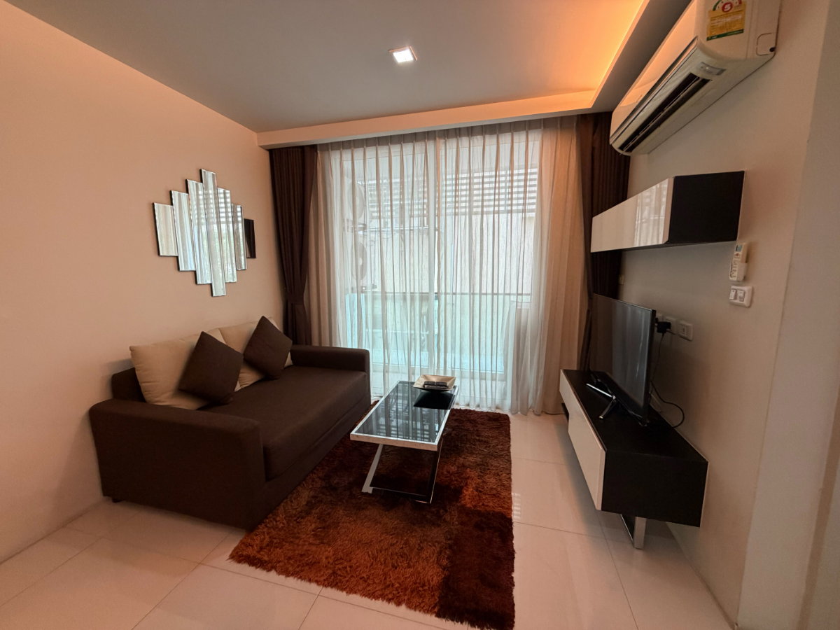 รูป Best Price 🔥 ให้เช่า Beverly 33 ห้องสวยมาก ตกแต่งพร้อมเข้าอยู่ เฟอร์ครบ เดินทางสะดวก | Code DS2235 Line : @Dstay - รูปที่ 2/8